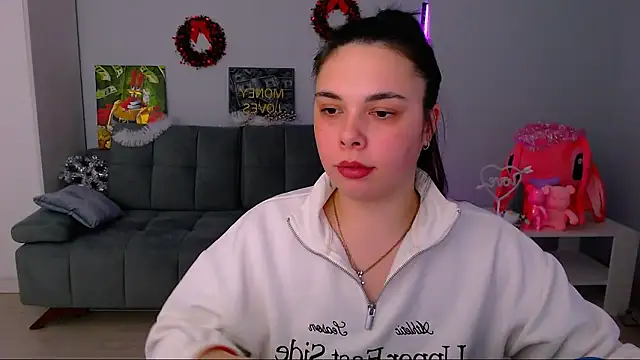 queenofthesense  online show from January 8, 2026, 9:59 am