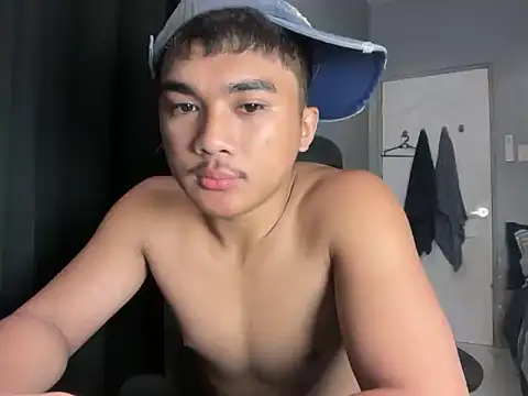 Snapshot of pinoyAdrianneXXX chatting on July 9, 2026, 3:29 am pinoyAdrianneXXX online show from July 9, 2026, 3:29 am