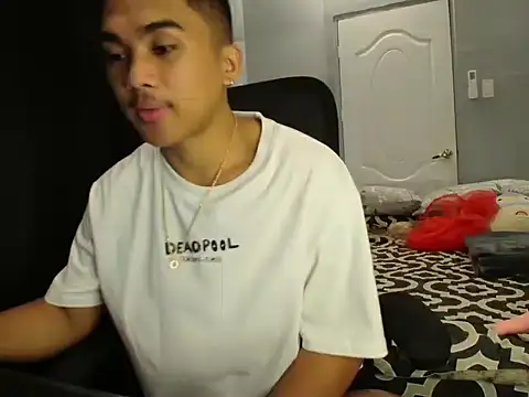 Snapshot of pinoyAdrianneXXX chatting on October 4, 2025, 1:18 am pinoyAdrianneXXX online show from October 4, 2025, 1:18 am