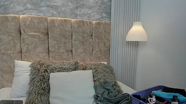 Snapshot of leilapons chatting on September 16, 2025, 4:41 pm leilapons online show from September 16, 2025, 4:41 pm