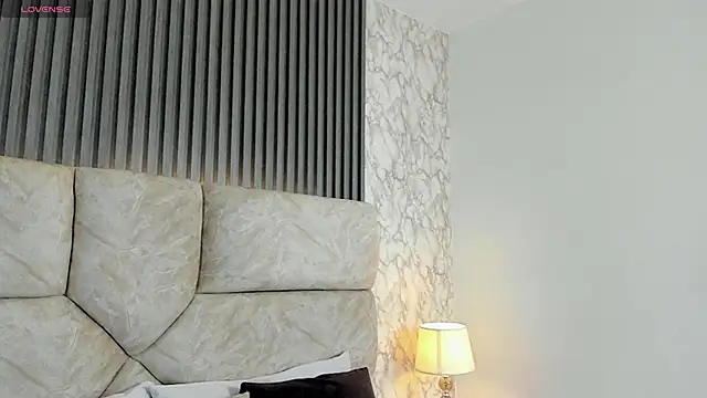 Snapshot of leilapons chatting on October 18, 2025, 7:05 pm leilapons online show from October 18, 2025, 7:05 pm