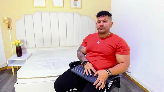 michael hill1 online show from October 7, 2025, 8:21 pm