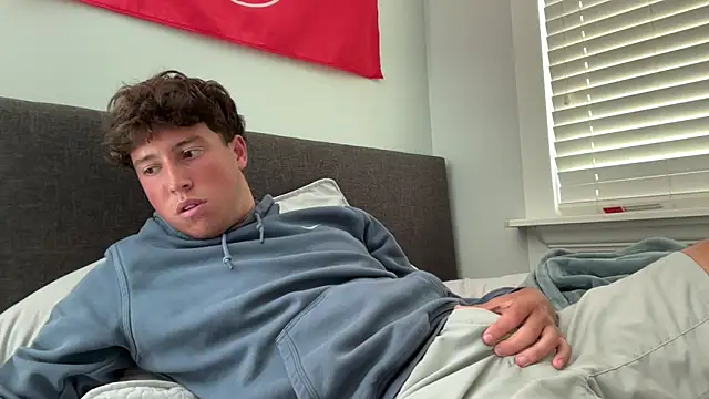 isiah xx online show from September 28, 2025, 4:47 pm