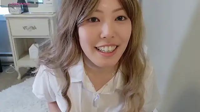 Nana with online show from March 11, 2026, 9:09 pm