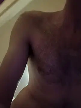 Snapshot of alexpo27 chatting on October 24, 2025, 11:48 pm alexpo27 online show from October 24, 2025, 11:48 pm