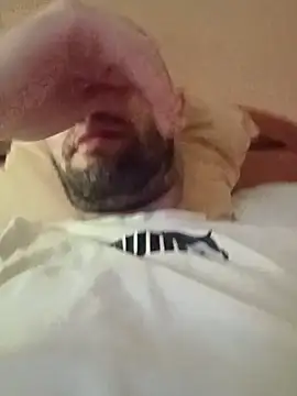 Snapshot of alexpo27 chatting on October 30, 2025, 12:42 am alexpo27 online show from October 30, 2025, 12:42 am