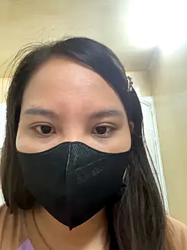 Snapshot of -Mie-xxx chatting on October 5, 2025, 8:54 pm -Mie-xxx online show from October 5, 2025, 8:54 pm