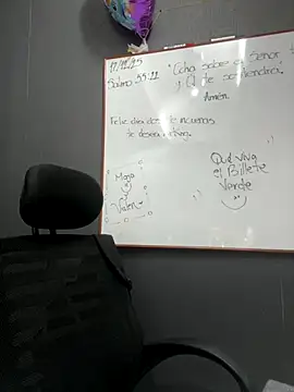 JuliethaDemon  online show from December 20, 2025, 1:25 pm