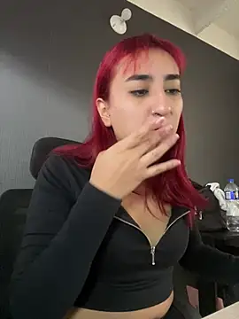 Snapshot of JuliethaDemon_ chatting on February 17, 2026, 1:30 pm JuliethaDemon online show from February 17, 2026, 1:30 pm