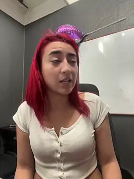 Snapshot of JuliethaDemon_ chatting on February 23, 2026, 12:39 pm JuliethaDemon online show from February 23, 2026, 12:39 pm