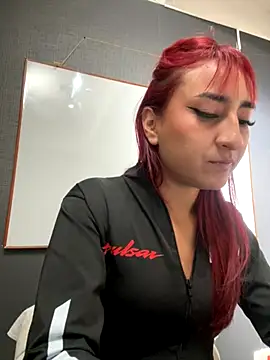 Snapshot of JuliethaDemon_ chatting on September 25, 2025, 3:51 pm JuliethaDemon  online show from September 25, 2025, 3:51 pm