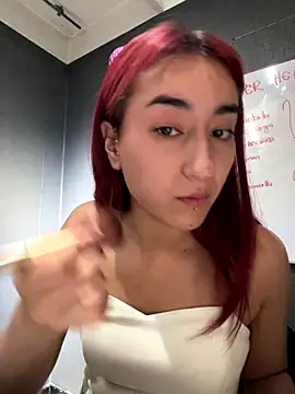 Snapshot of JuliethaDemon_ chatting on October 31, 2025, 12:46 pm JuliethaDemon  online show from October 31, 2025, 12:46 pm