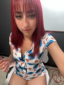 Snapshot of JuliethaDemon_ chatting on September 27, 2025, 3:12 am JuliethaDemon  online show from September 27, 2025, 3:12 am