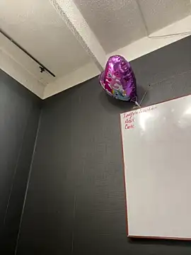 Snapshot of JuliethaDemon_ chatting on October 16, 2025, 1:19 pm JuliethaDemon  online show from October 16, 2025, 1:19 pm