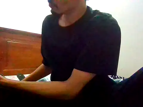 Snapshot of boy69horny chatting on October 24, 2025, 4:39 pm boy69horny online show from October 24, 2025, 4:39 pm