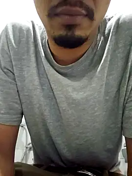 Snapshot of boy69horny chatting on October 17, 2025, 12:25 am boy69horny online show from October 17, 2025, 12:25 am