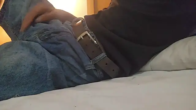 Snapshot of boy69horny chatting on October 11, 2025, 1:39 am boy69horny online show from October 11, 2025, 1:39 am