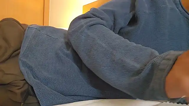 Snapshot of boy69horny chatting on September 27, 2025, 12:11 pm boy69horny online show from September 27, 2025, 12:11 pm