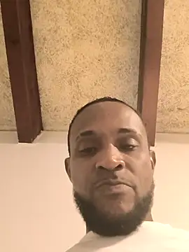 MRFORD-MRSFERRARI917 online show from November 9, 2025, 4:38 am