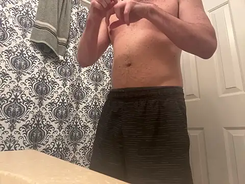 Snapshot of straightguy2233 chatting on October 23, 2025, 1:26 am straightguy2233 online show from October 23, 2025, 1:26 am