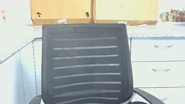 Snapshot of Cute-Bacchi chatting on October 28, 2025, 2:45 am Cute-Bacchi online show from October 28, 2025, 2:45 am