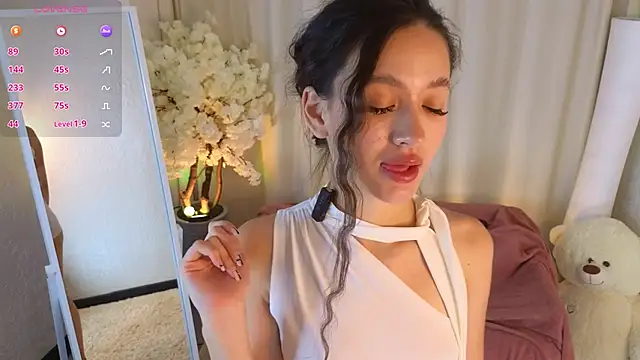 Snapshot of Janet_Jee chatting on October 10, 2025, 11:33 am Janet Jee online show from October 10, 2025, 11:33 am