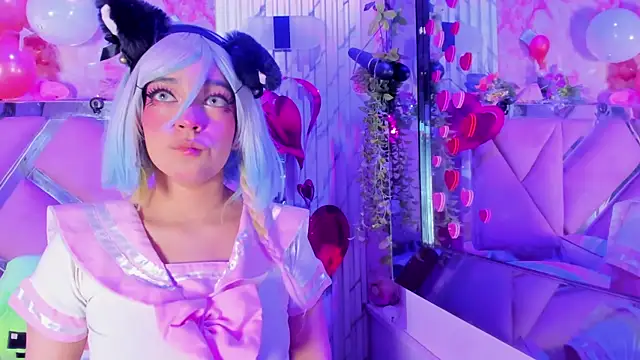 Akane Hikari  online show from February 17, 2026, 4:32 am