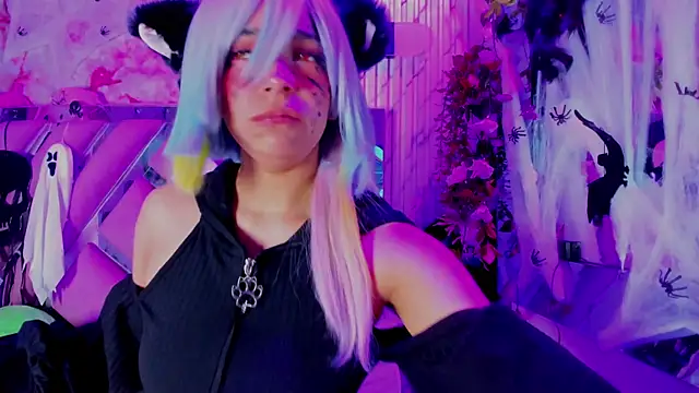 Snapshot of Akane_Hikari_ chatting on October 25, 2025, 5:17 am Akane Hikari online show from October 25, 2025, 5:17 am