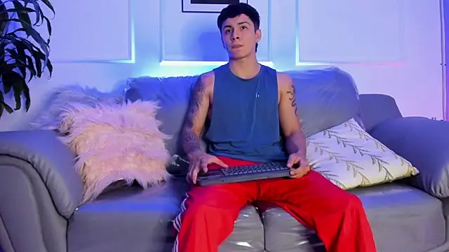 Leo santoro online show from March 1, 2026, 3:01 pm