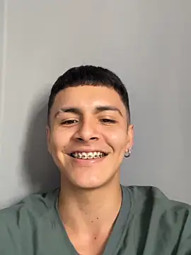 Leo santoro online show from September 29, 2025, 1:28 pm