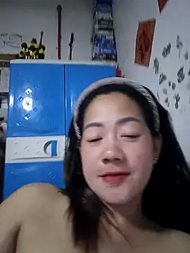 SweetASS6969 online show from April 13, 2026, 6:56 pm