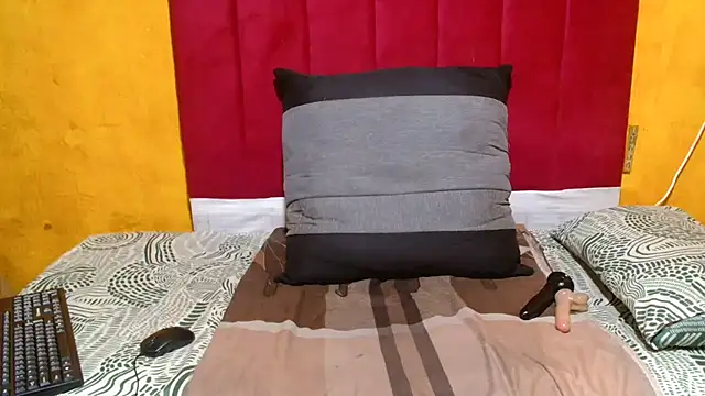 SexxyTia2 online show from September 30, 2025, 7:14 am