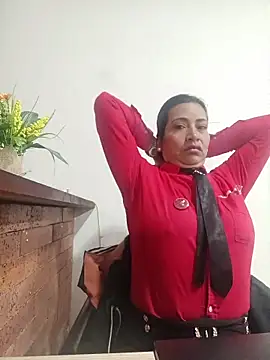 PAULA20- online show from October 15, 2025, 2:25 pm