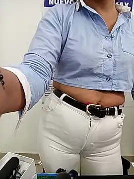 Snapshot of PAULA20- chatting on February 6, 2026, 12:34 pm PAULA20- online show from February 6, 2026, 12:34 pm