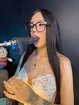 ValentinaBianchi online show from January 11, 2026, 7:10 pm