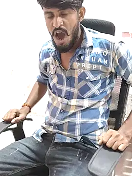 krishjaat43 online show from September 26, 2025, 7:48 am