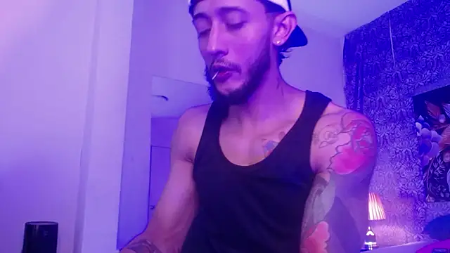 jonas conor online show from November 29, 2025, 7:58 pm