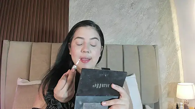  Cris Spicy  online show from May 16, 2026, 6:40 pm