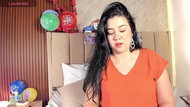 Snapshot of _Cris_Spicy_ chatting on September 11, 2025, 7:47 pm  Cris Spicy  online show from September 11, 2025, 7:47 pm