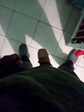 Reno0002 online show from October 28, 2025, 12:48 pm