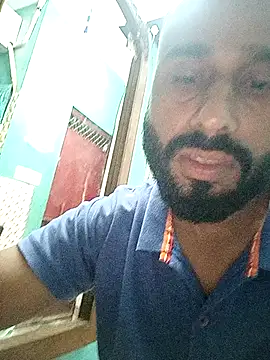 Snapshot of amitkumarkangra chatting on October 12, 2025, 6:04 am amitkumarkangra online show from October 12, 2025, 6:04 am