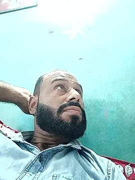 Snapshot of amitkumarkangra chatting on October 19, 2025, 6:49 am amitkumarkangra online show from October 19, 2025, 6:49 am