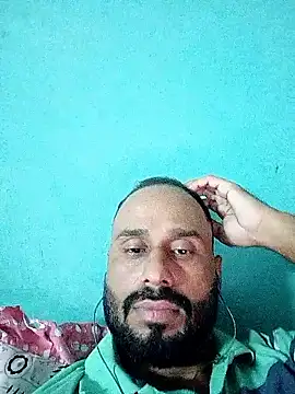 Snapshot of amitkumarkangra chatting on September 17, 2025, 4:09 pm amitkumarkangra online show from September 17, 2025, 4:09 pm