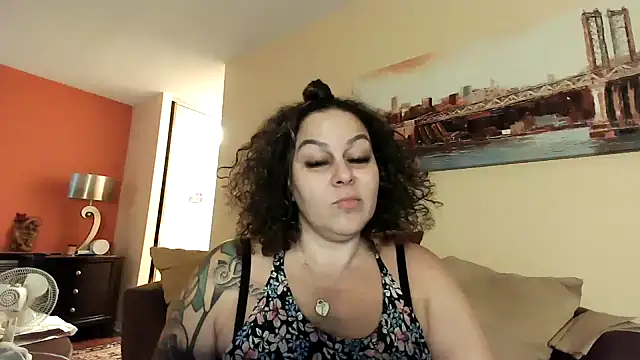 number1slut online show from February 3, 2025, 10:00 pm