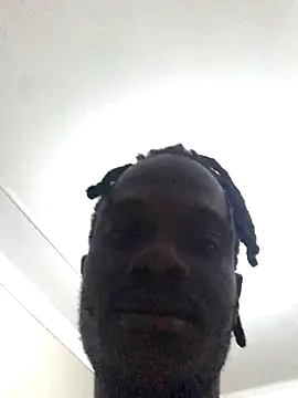 cuminsidebby online show from October 17, 2025, 5:04 pm