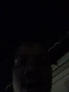 cuminsidebby online show from April 1, 2026, 2:35 am