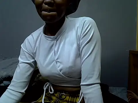 Snapshot of Sweetlanah chatting on October 4, 2025, 7:59 pm Sweetlanah online show from October 4, 2025, 7:59 pm