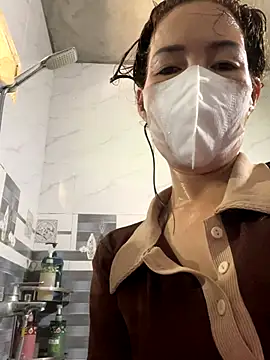 Old girl online show from September 28, 2025, 4:08 am