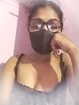 Snapshot of sexykrisha chatting on September 24, 2025, 12:18 am sexykrisha online show from September 24, 2025, 12:18 am