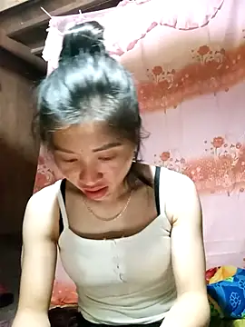 Phuongphuongg online show from September 24, 2025, 3:46 am